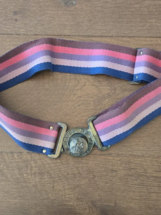 Vintage Brass Buckle Stripe Web Belt in Pink, Purple, Blue - Picture 3 of 10